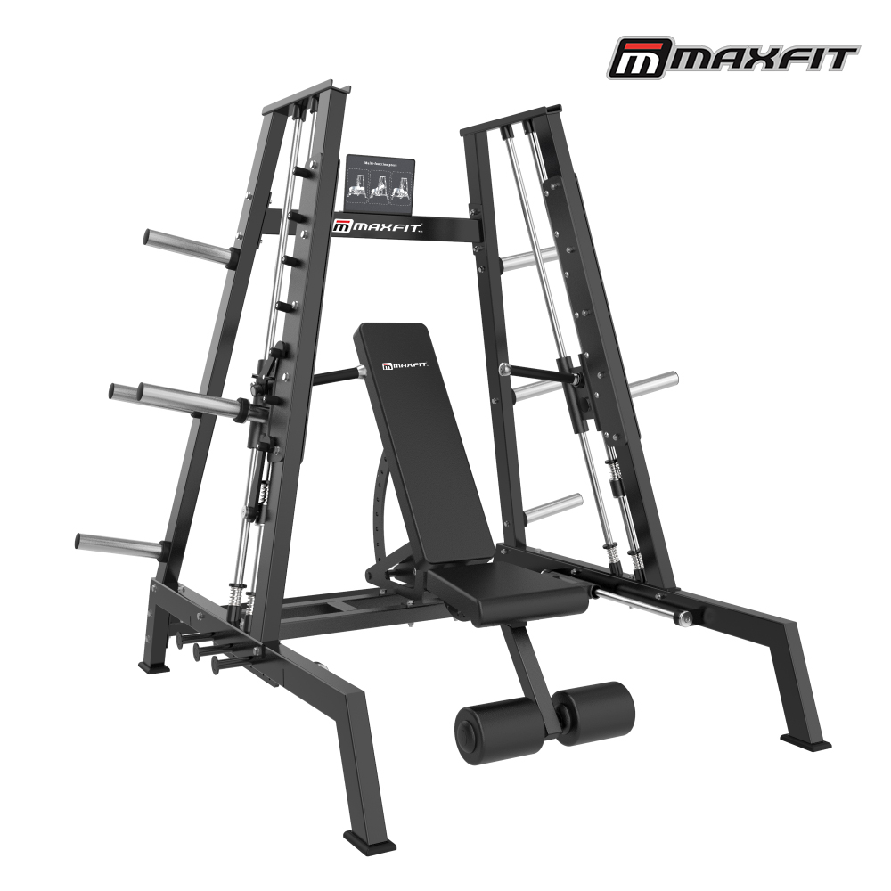Maxfit Quantum Chest Pusher machine